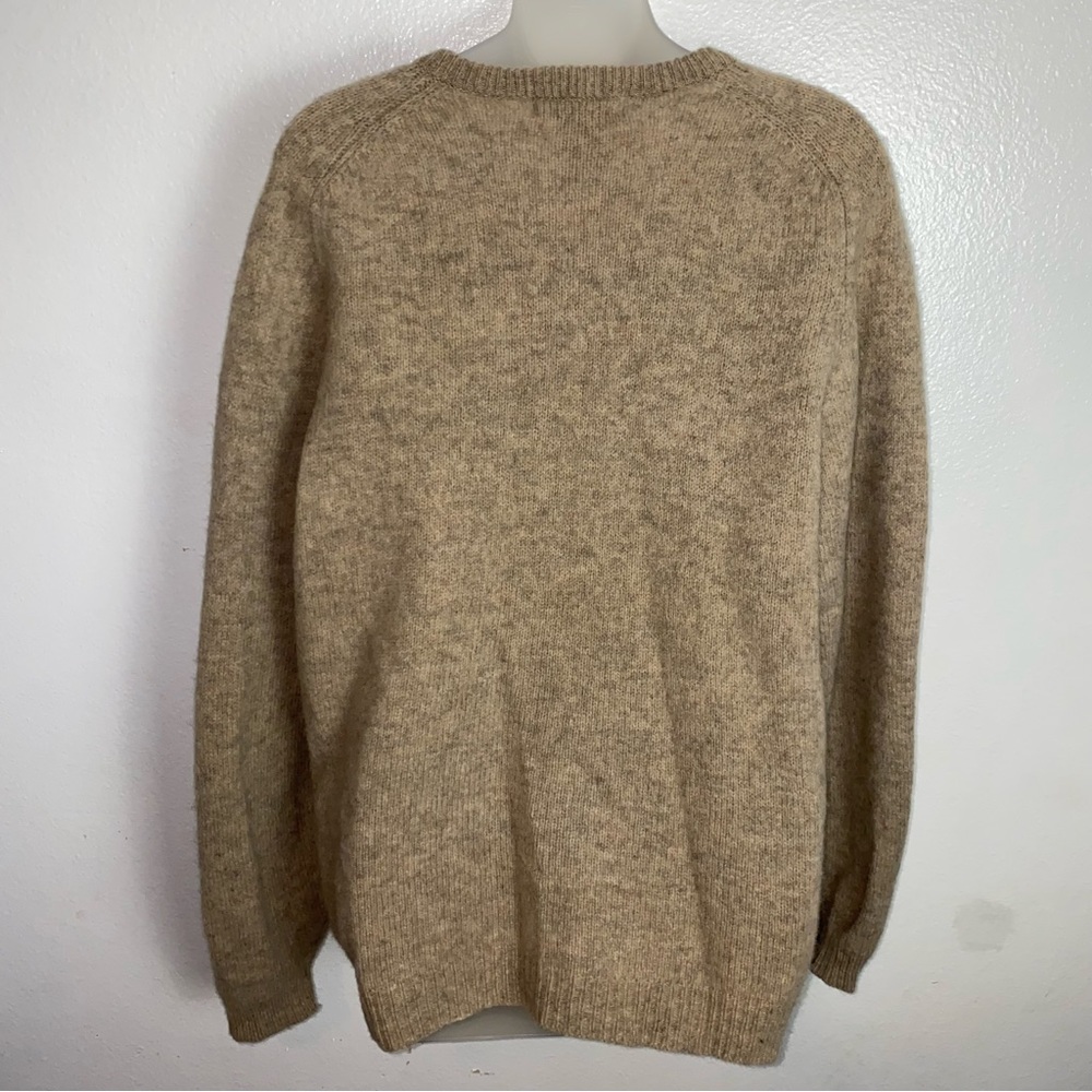 Vintage Eddie Bauer 100% wool tan V neck sweater - Picture 7 of 7